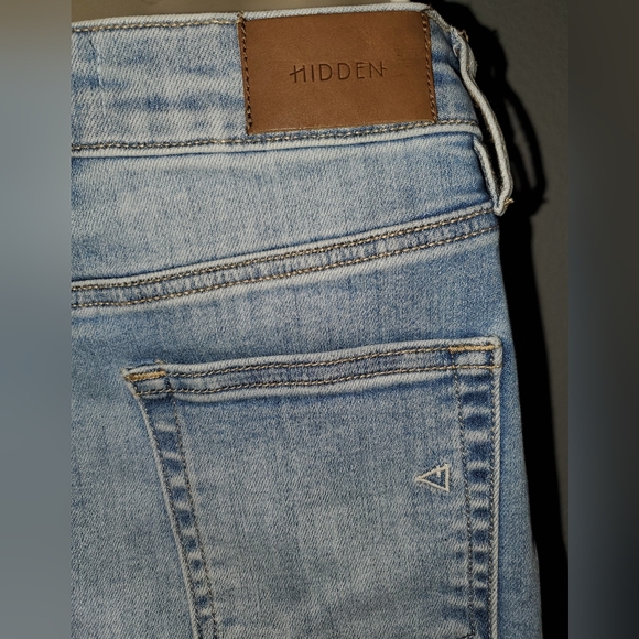 HIDDEN distressed denim skirt - Picture 8 of 11